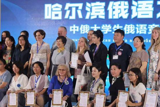 B2B0A9F0FD43A15B8BDCDDE1D5765AC4